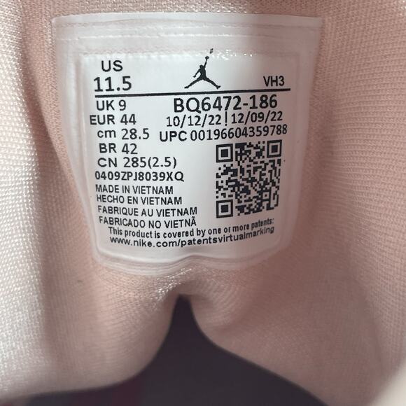 Womens 11.5 Mens 10 Nike Air Jordan 1 Mid Pink White Basketball Shoes BQ6472-186 - Picture 9 of 10